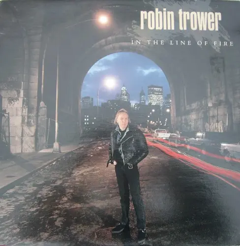 Robin Trower - In The Line Of Fire 1990